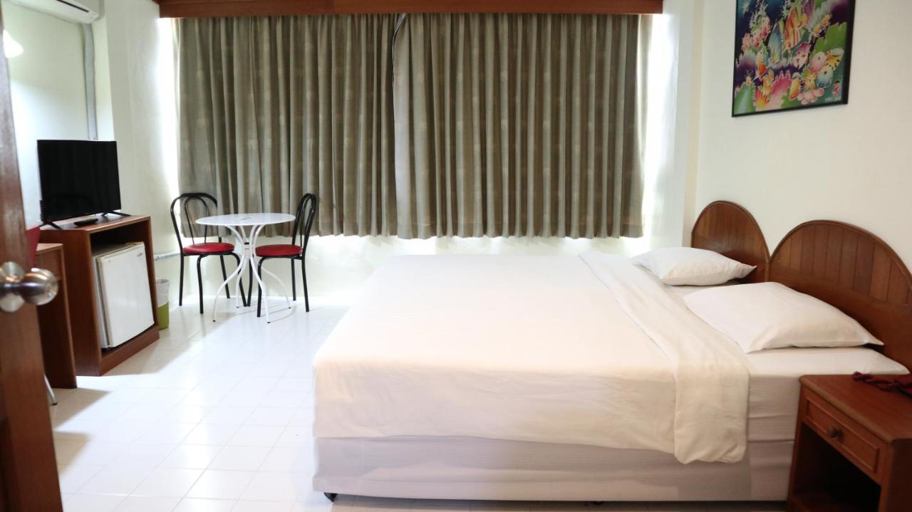 Hotel Patong Triple P Exterior foto